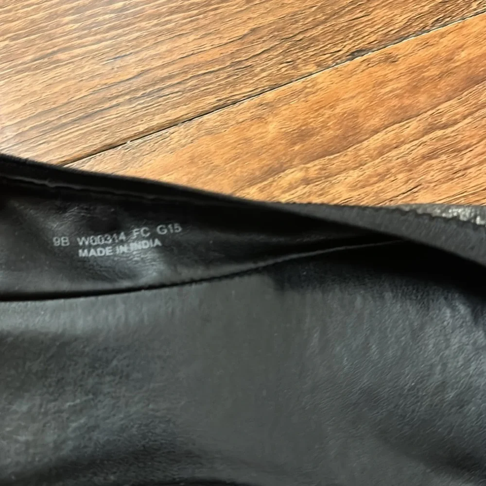 Cole Haan Ballet Flat in Black Patent / Metallic Gold